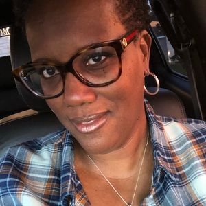 Meet your Posher, Misty